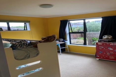 Photo of property in 11 Ina Ville Drive, Pukekohe, 2120