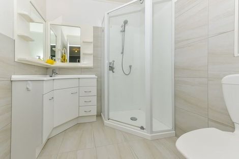 Photo of property in 11 Queen Natalie Place, Massey, Auckland, 0614