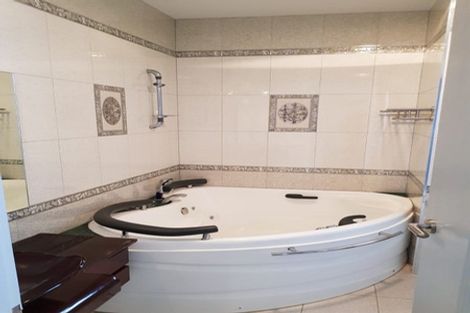 Photo of property in 217 East Coast Road, Campbells Bay, Auckland, 0620