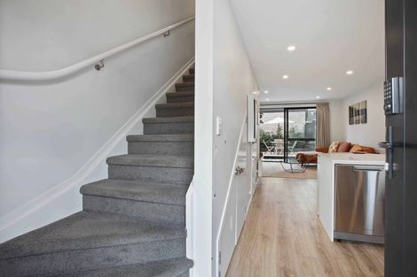 Photo of property in 28 Ivy Nola Way, Henderson, Auckland, 0612