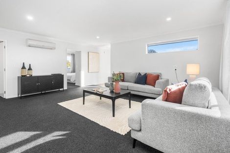 Photo of property in 10 Brightstone Crescent, Aranui, Christchurch, 8061