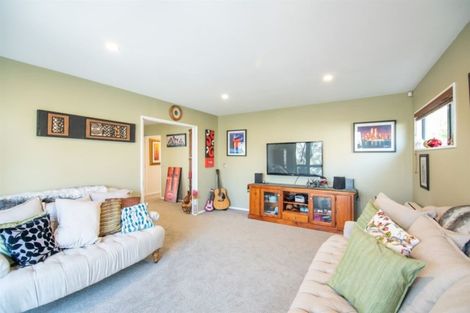 Photo of property in 165 Peverel Street, Riccarton, Christchurch, 8041