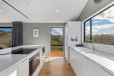 Photo of property in 19 Golf View Close, Fairhall, 7272