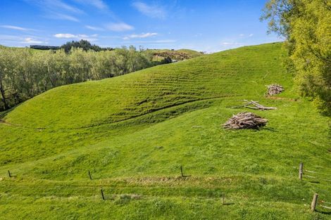Photo of property in Makara Road, Te Popo, Stratford, 4394