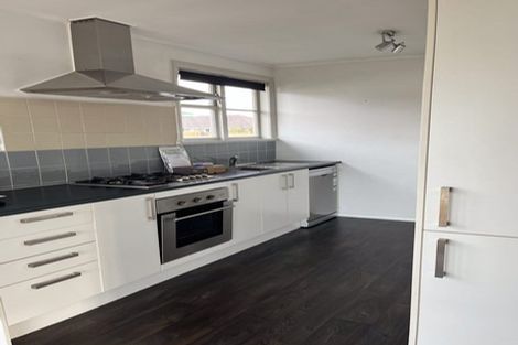 Photo of property in 30 Ealing Street, Redwood, Christchurch, 8051