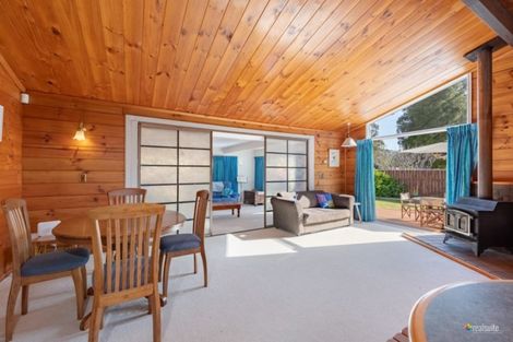 Photo of property in 7 Bailey Grove, Trentham, Upper Hutt, 5018