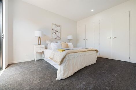Photo of property in 17 Whakairo Crescent, Gulf Harbour, 0930