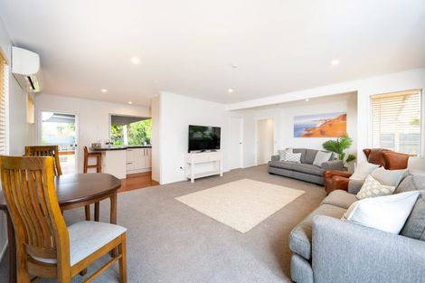 Photo of property in 18 Hyla Road, Haumoana, 4102