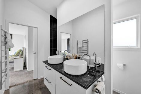 Photo of property in 7 Harkness Rice Way, Koru, New Plymouth, 4374