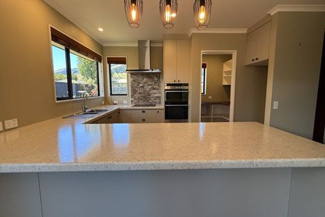 Photo of property in 4 Carmello Grove, Richmond, 7020