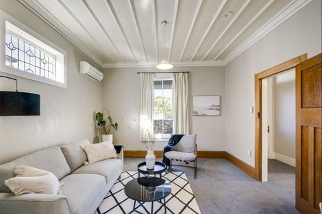 Photo of property in 112 Waghorne Street, Ahuriri, Napier, 4110