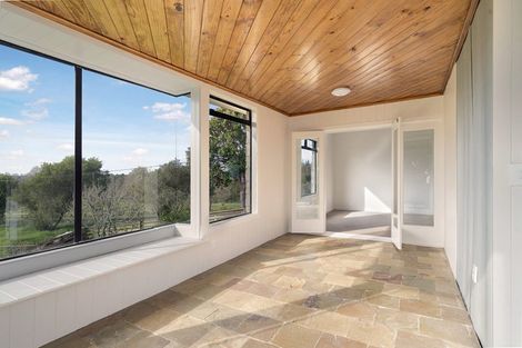 Photo of property in 301 Spur Road, Stillwater, Silverdale, 0993