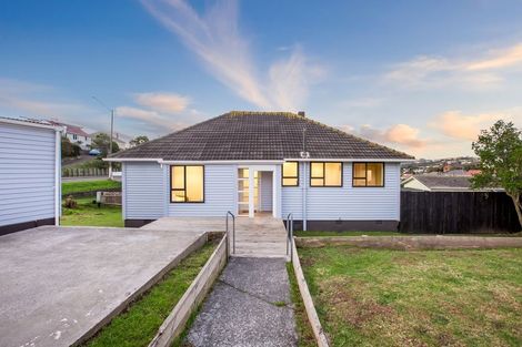 Photo of property in 1 Stephen Street, Johnsonville, Wellington, 6037