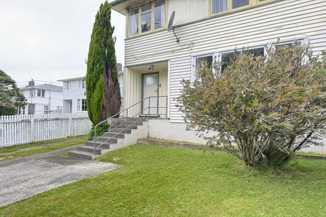 Photo of property in 8 Takatimu Way, Johnsonville, Wellington, 6037