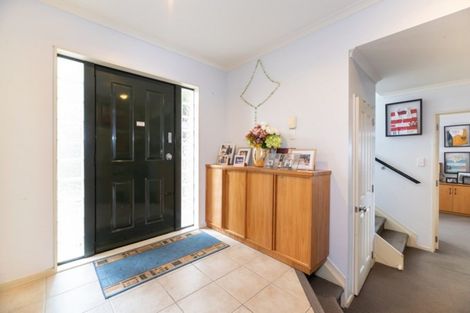 Photo of property in 21 Samara Place, Clendon Park, Auckland, 2103