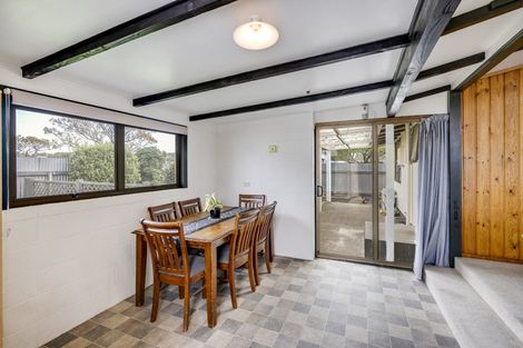 Photo of property in 8 Wiltshire Place, Tamatea, Napier, 4112