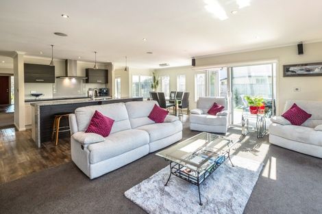 Photo of property in 11 Garrity Lane, Greytown, 5712