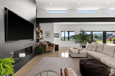 Photo of property in 3 Riverstone Terrace, Otane, 4277