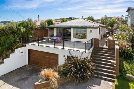 Photo of property in 375 Tomahawk Road, Ocean Grove, Dunedin, 9013