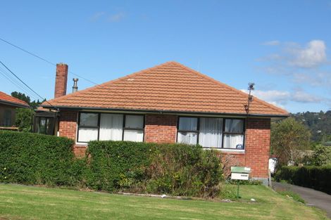 Photo of property in 34 Savoy Road, Glen Eden, Auckland, 0602