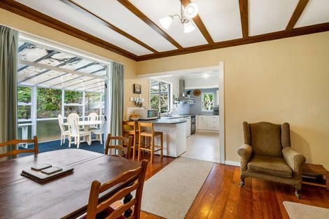 Photo of property in 32 Hutchison Crescent, Durie Hill, Whanganui, 4500