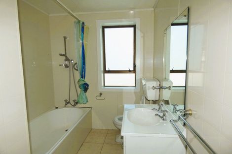 Photo of property in 40 Disraeli Street, Westport, 7825