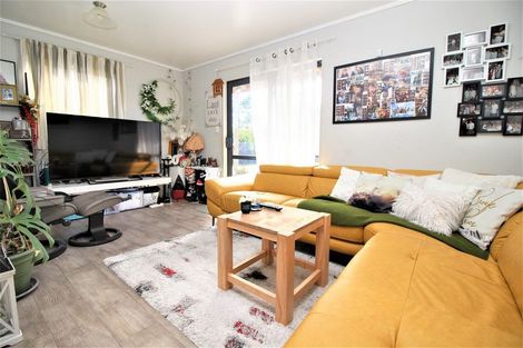 Photo of property in 168 Buckland Road, Mangere East, Auckland, 2024