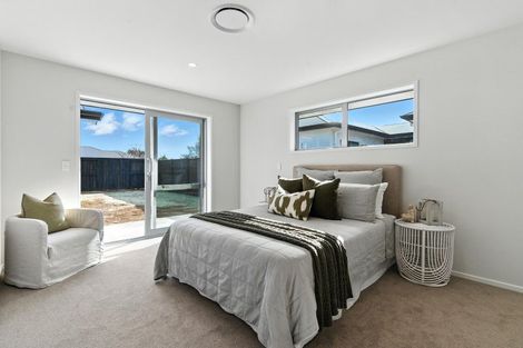 Photo of property in 9 Silverwood Lane, Leamington, Cambridge, 3495