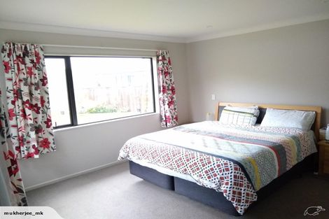 Photo of property in 12 Moonsail Drive, Whitby, Porirua, 5024