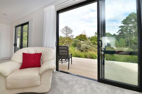 Photo of property in 9 Pheasant Close, Stanmore Bay, Whangaparaoa, 0932