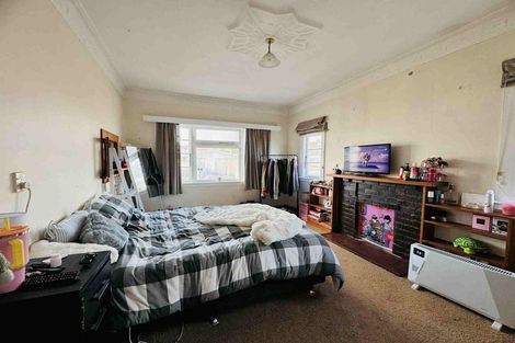 Photo of property in 620 Main Street, Palmerston North, 4414