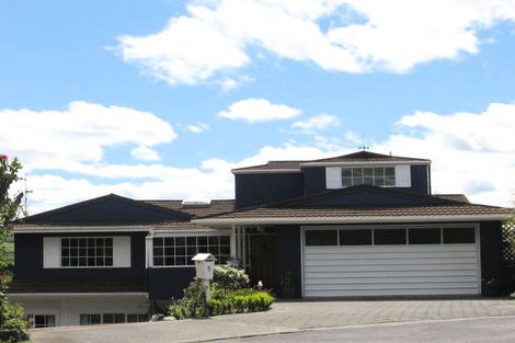Photo of property in 5 Sylvia Place, Acacia Bay, Taupo, 3330