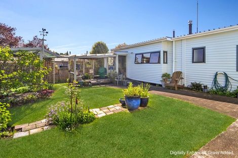 Photo of property in 83 Abbotsford Road, Waipawa, 4210