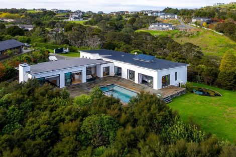 Photo of property in 25 Imperial Place, Flat Bush, Auckland, 2019