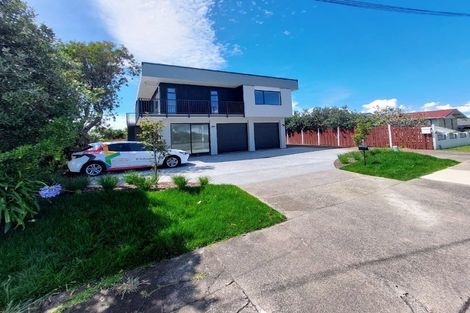 Photo of property in 1/122a Bucklands Beach Road, Bucklands Beach, Auckland, 2012
