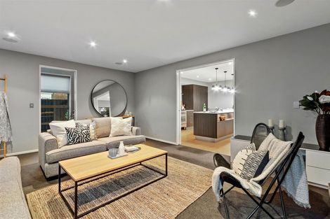 Photo of property in 128a Holly Road, St Albans, Christchurch, 8014