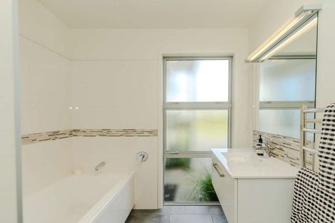 Photo of property in 18 Greenway Drive, Kerikeri, 0230