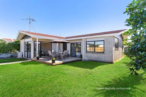 Photo of property in 10b Taupo Avenue, Mount Maunganui, 3116