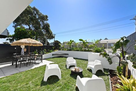 Photo of property in 124a Karewa Parade, Papamoa Beach, Papamoa, 3118
