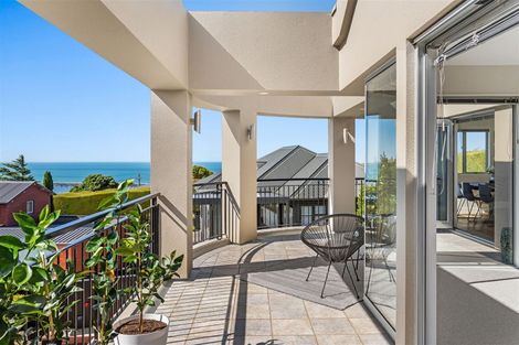 Photo of property in 26 Belleview Terrace, Mount Pleasant, Christchurch, 8081
