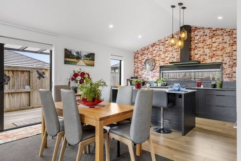 Photo of property in 43 Harakeke Drive, Wharewaka, Taupo, 3330
