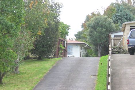 Photo of property in 24 Dellwood Avenue, Henderson, Auckland, 0612