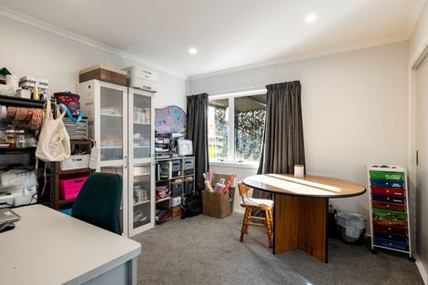 Photo of property in 17 Taksan Place, Pukete, Hamilton, 3200