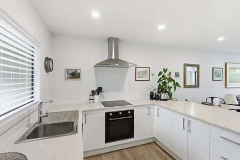 Photo of property in 10/71b Main Road, Redcliffs, Christchurch, 8081