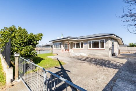 Photo of property in 901 Heretaunga Street East, Parkvale, Hastings, 4122