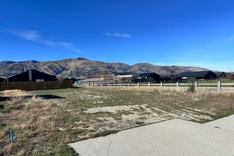 Photo of property in 33 Longview Drive, Lake Hawea, 9382