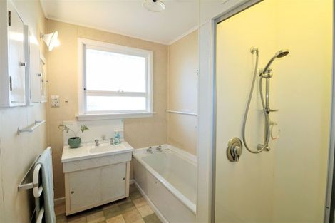 Photo of property in 26 Avenue Road, West End, Timaru, 7910
