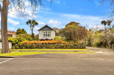 Photo of property in 15 Cholmondeley Avenue, Opawa, Christchurch, 8023