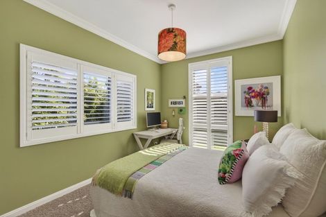 Photo of property in 5 Tupuhi Place, Highlands Park, New Plymouth, 4312