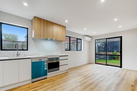 Photo of property in 8a Butterworth Drive, Glendene, Auckland, 0602